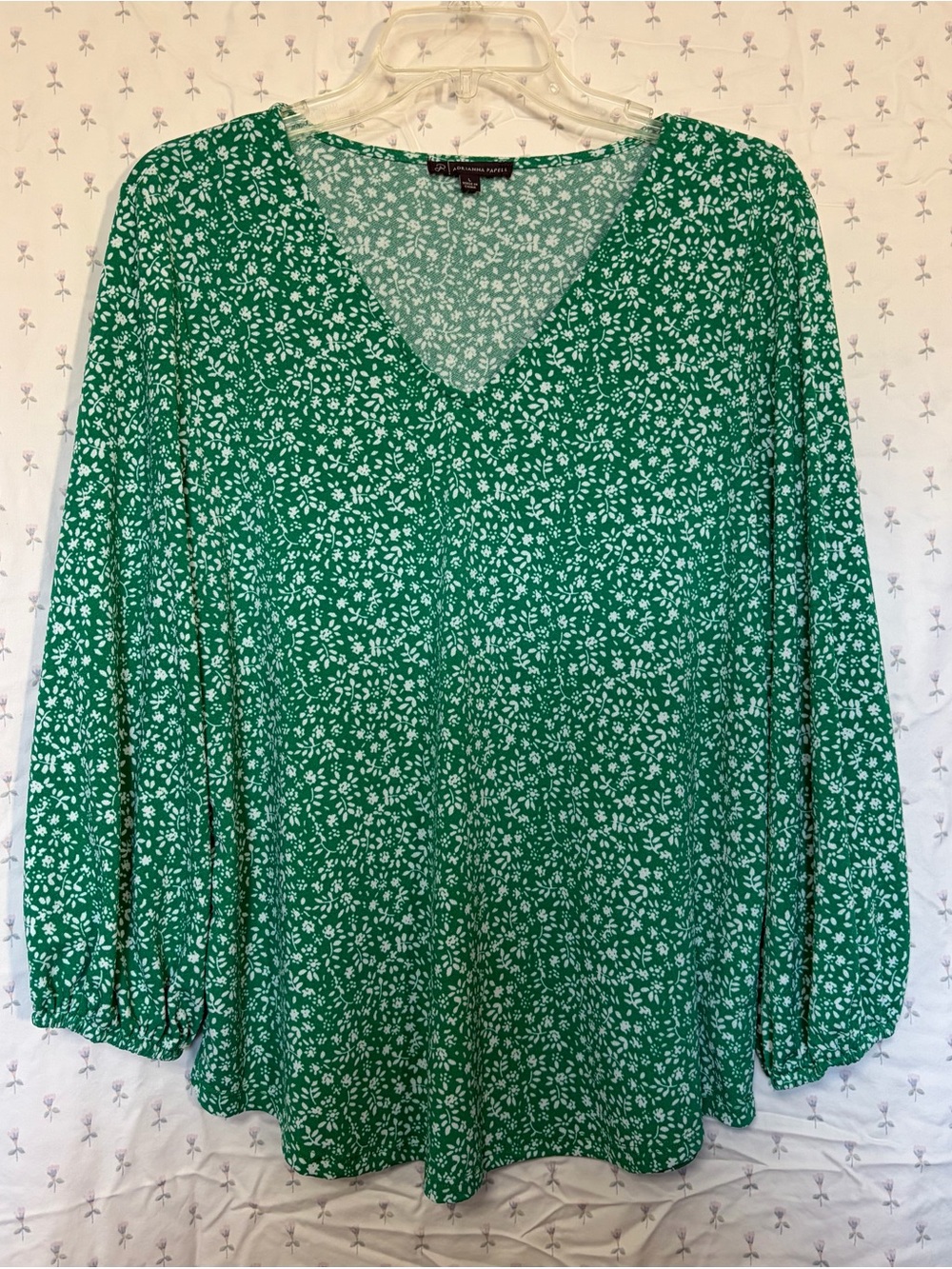 Adrianna Papell Green and White Floral V-Neck Tunic